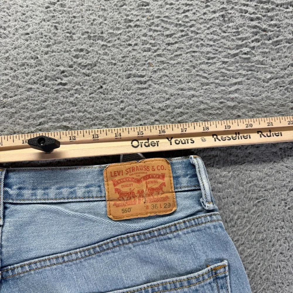 Levis before purchasing